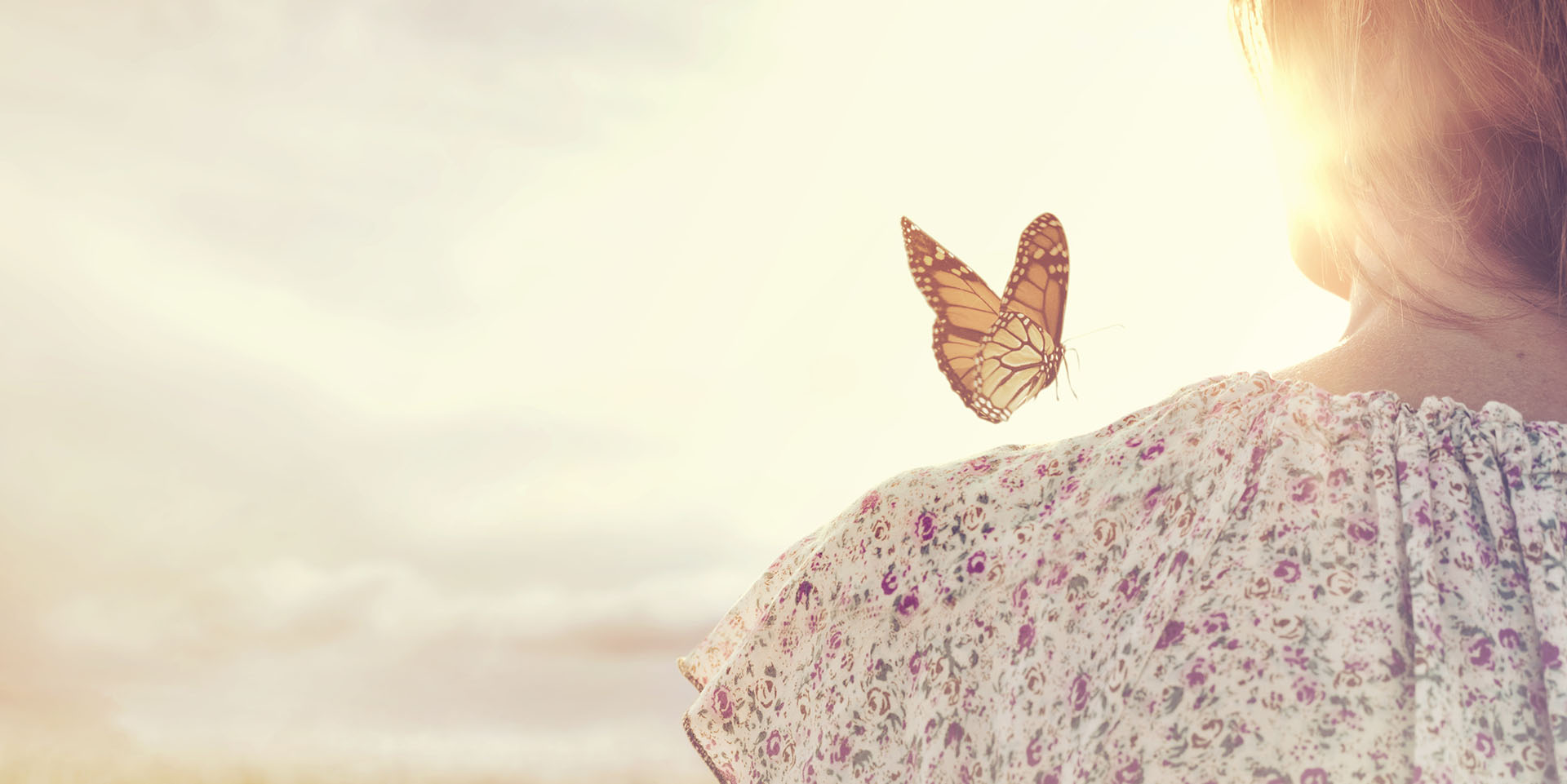 Entwine Bespoke Celebrant offer bespoke ceremonies for any part of life's journey. Whether it be weddings, naming ceremonies or funerals, Entwine offer their services in Perth, Dundee, Fife and wider Scotland area.