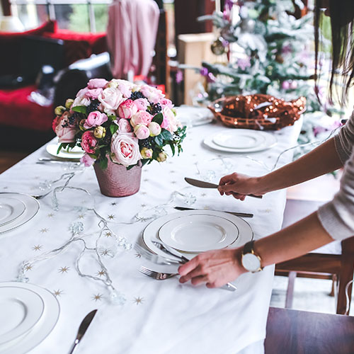 Entwine Bespoke Celebrant offer bespoke ceremonies for any part of life's journey. Whether it be weddings, naming ceremonies or funerals, Entwine offer their services in Perth, Dundee, Fife and wider Scotland area.