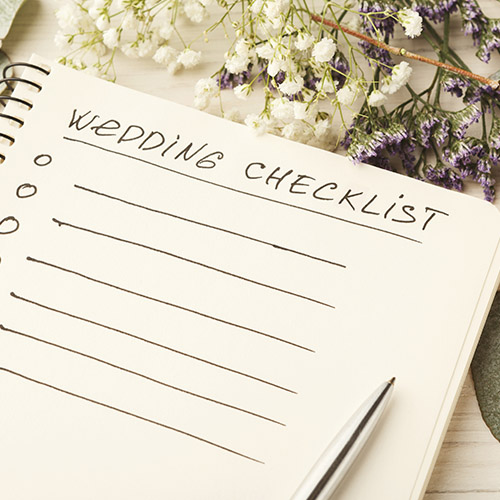 Entwine Bespoke Celebrant offer bespoke ceremonies for any part of life's journey. Whether it be weddings, naming ceremonies or funerals, Entwine offer their services in Perth, Dundee, Fife and wider Scotland area.